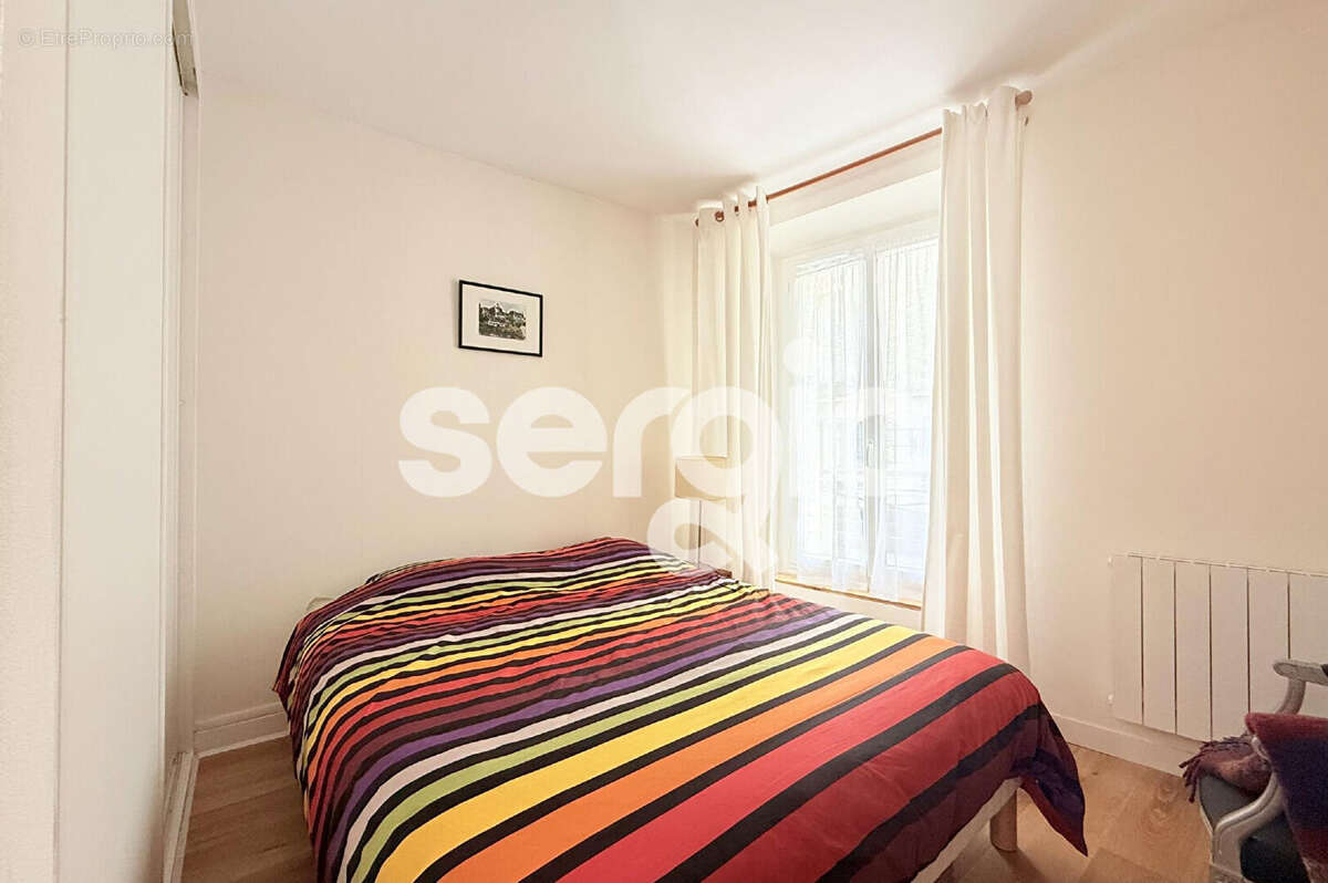 Appartement à PARIS-14E