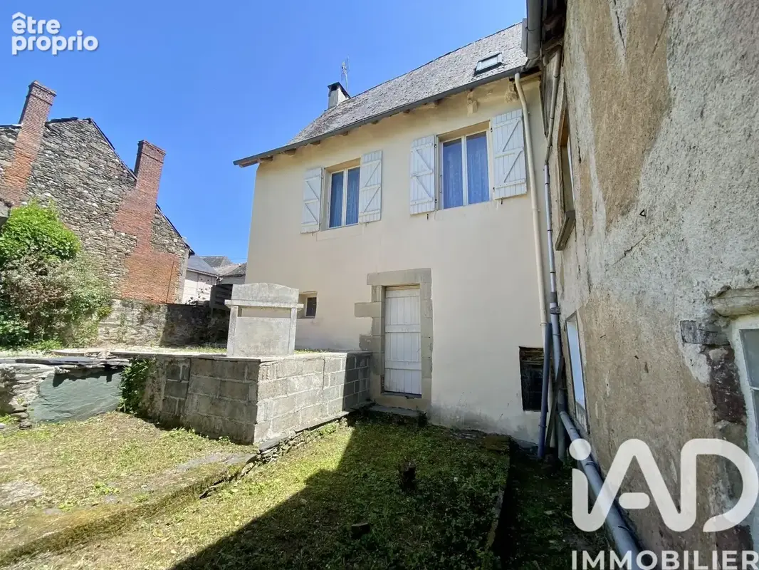 Photo 1 - Maison à JUILLAC