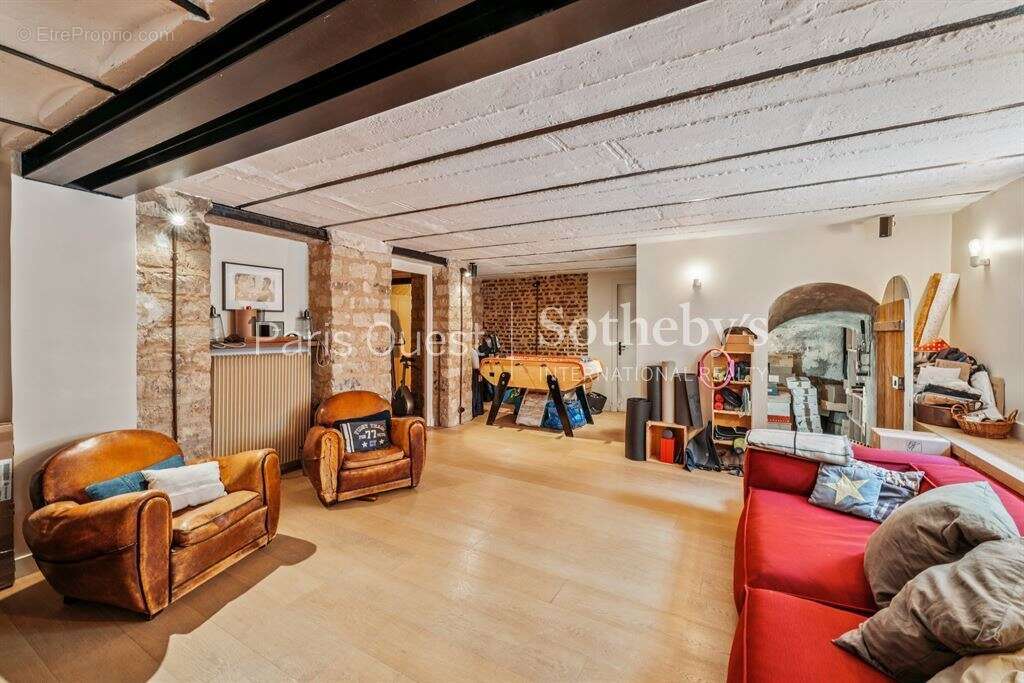 Maison à NEUILLY-SUR-SEINE