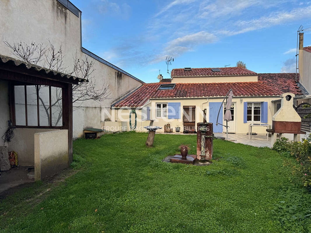 Maison à LUSSANT