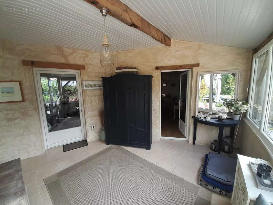 Maison à BUSSIERE-BADIL