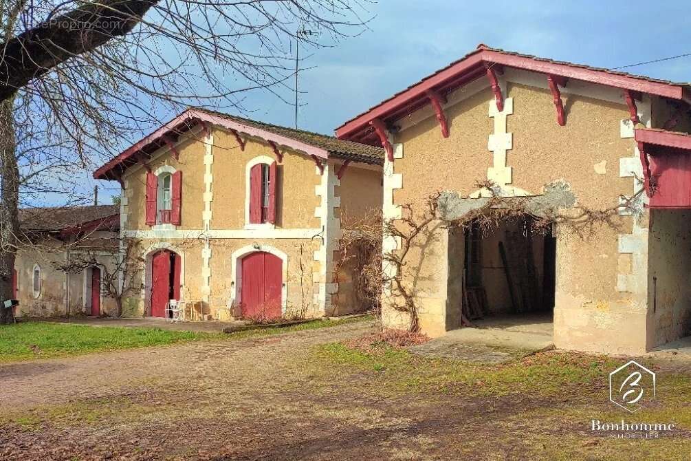 Maison à LESTIAC-SUR-GARONNE
