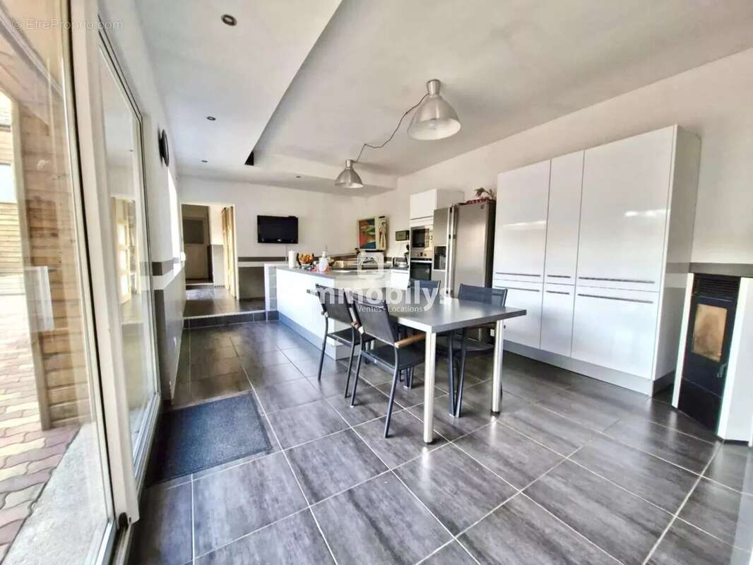 Maison à MARCHIENNES