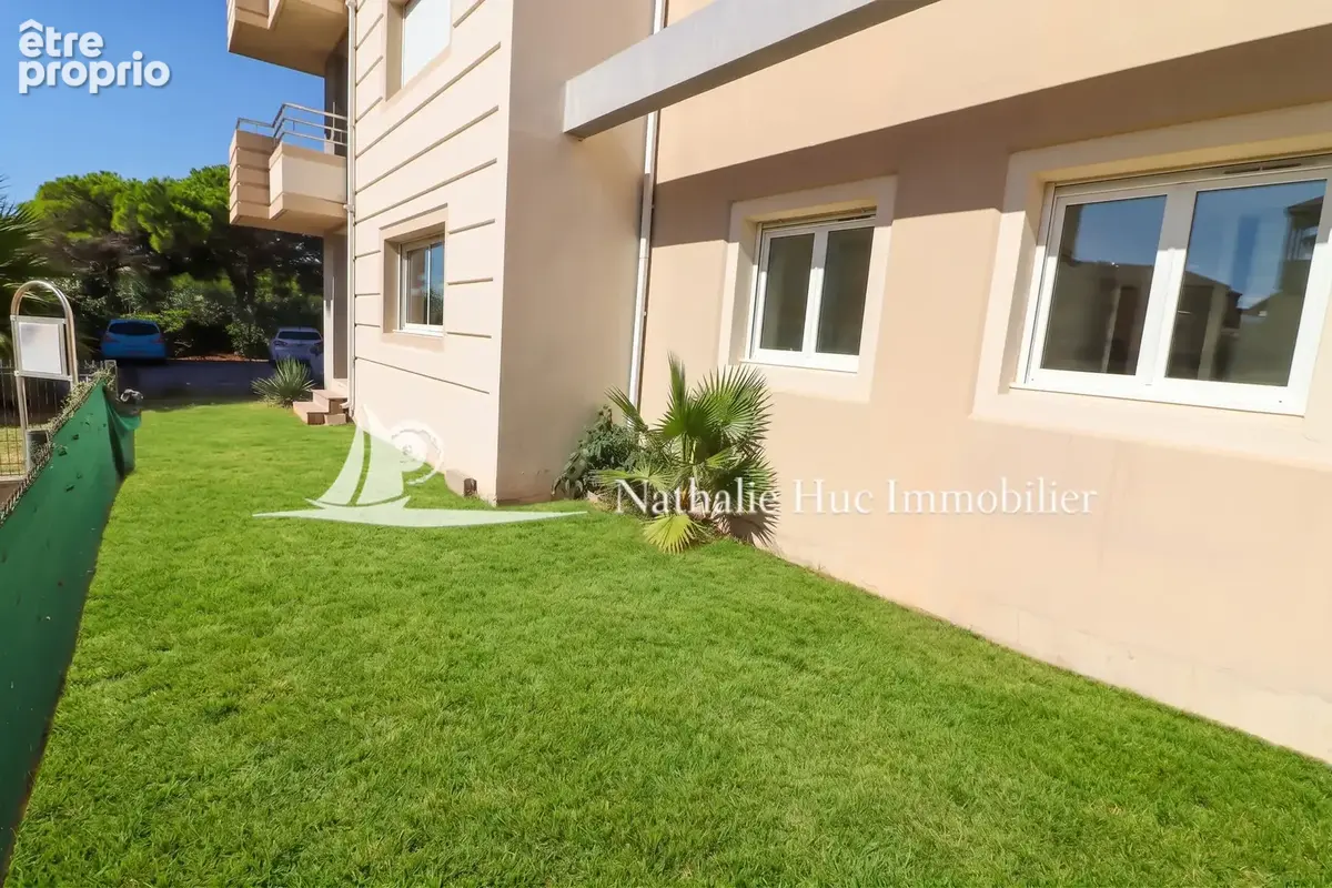 Appartement 4 pièces 87 m² à vendre à Saint-Nazaire (66140) - photo 3