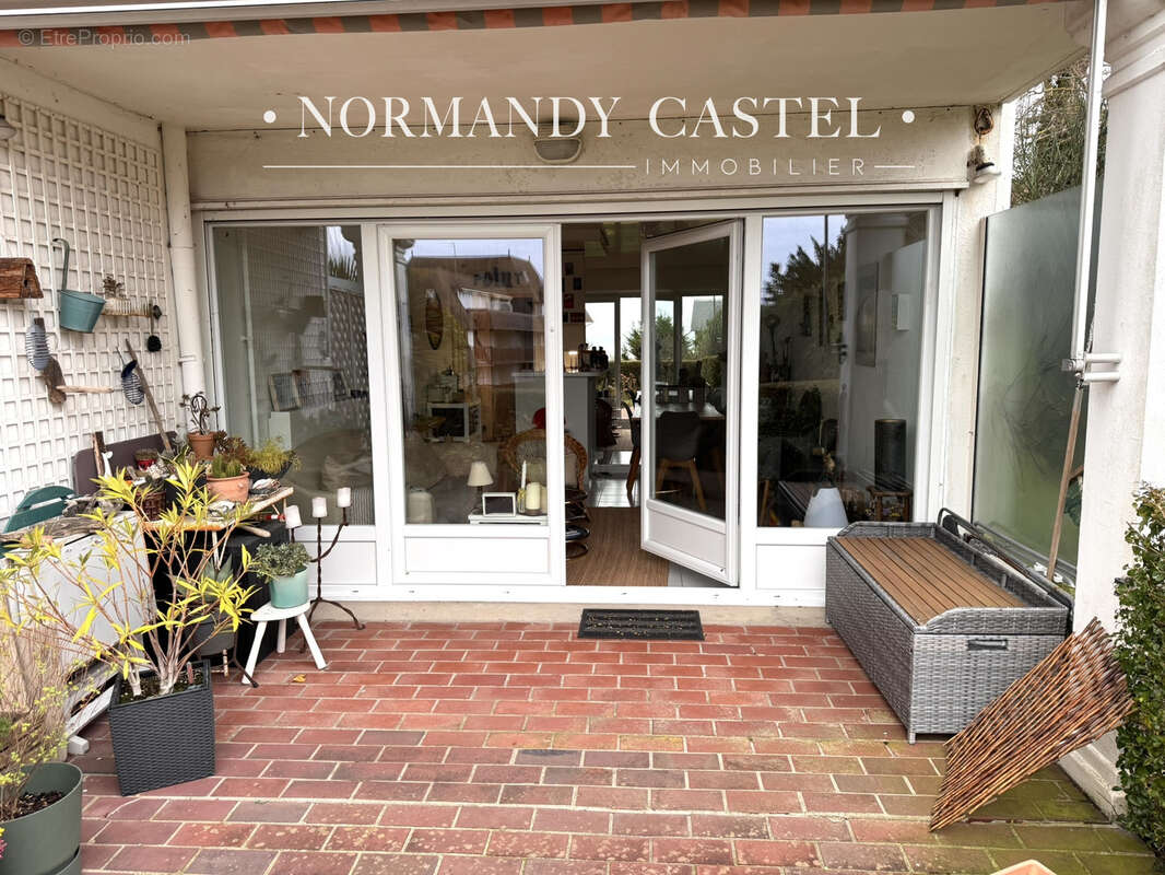 Appartement à TROUVILLE-SUR-MER