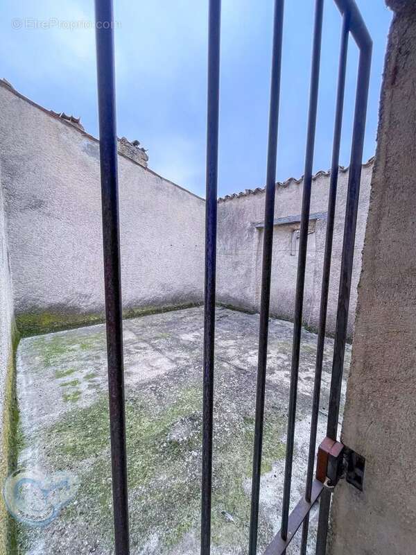 Maison à SAINT-CHRISTOL