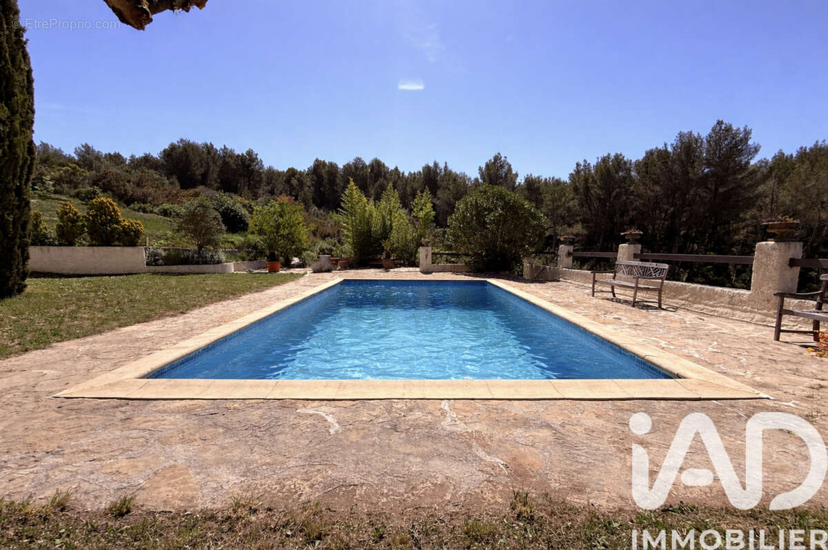 Photo 2 - Maison à AUBAGNE