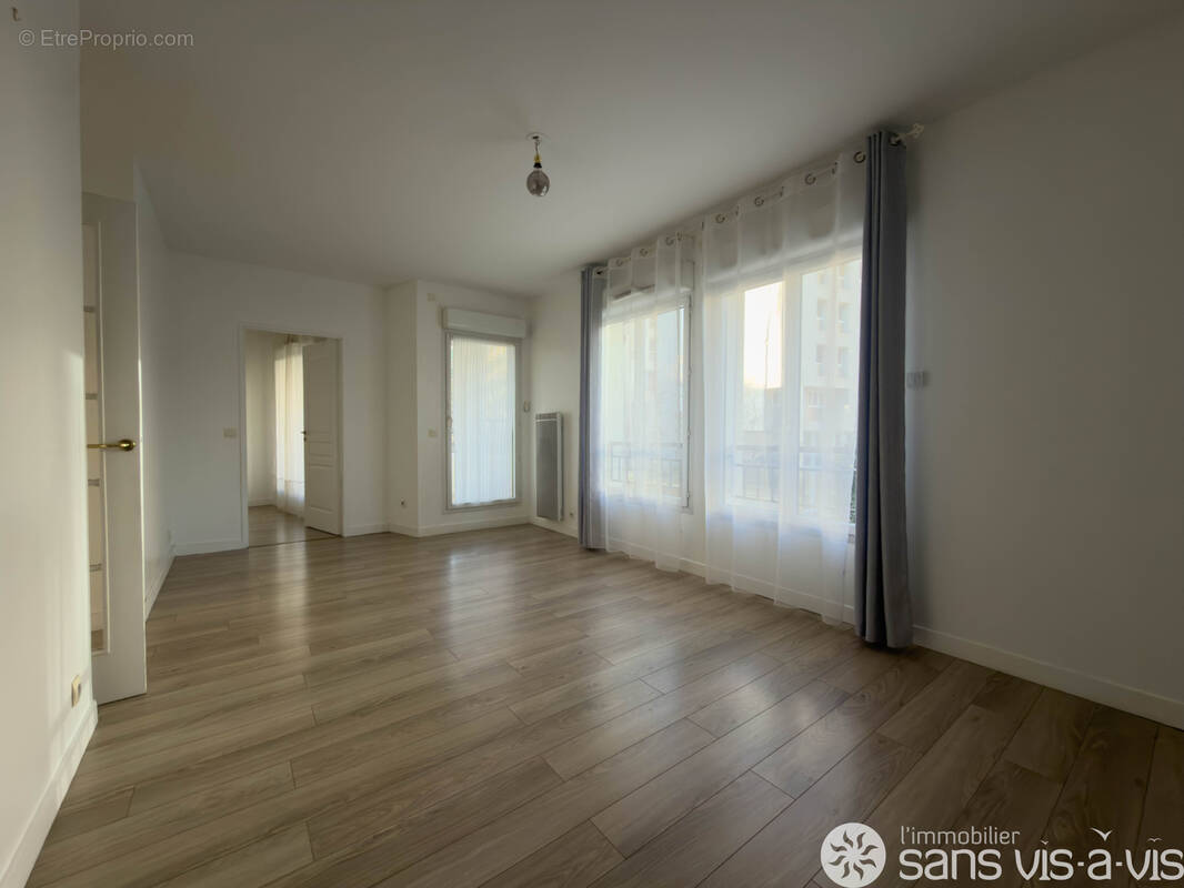 Appartement à PUTEAUX