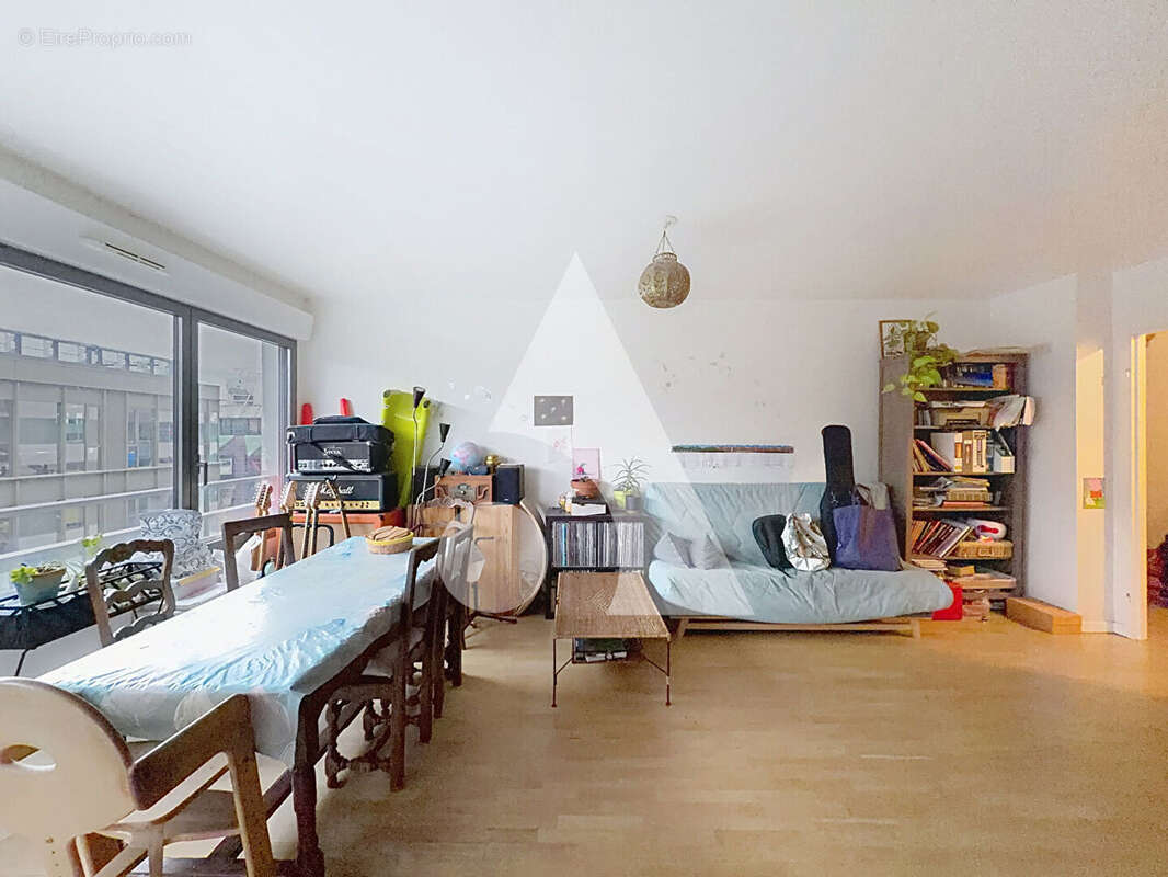 Appartement à NANTERRE