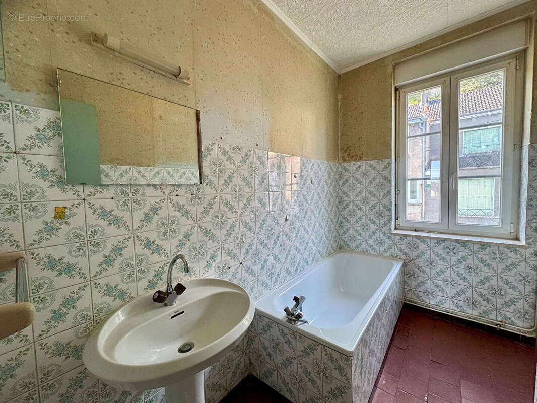 Maison à LE CREUSOT