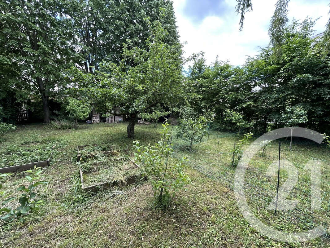 Maison 200 m² à Chalons-En-Champagne  - photo 19