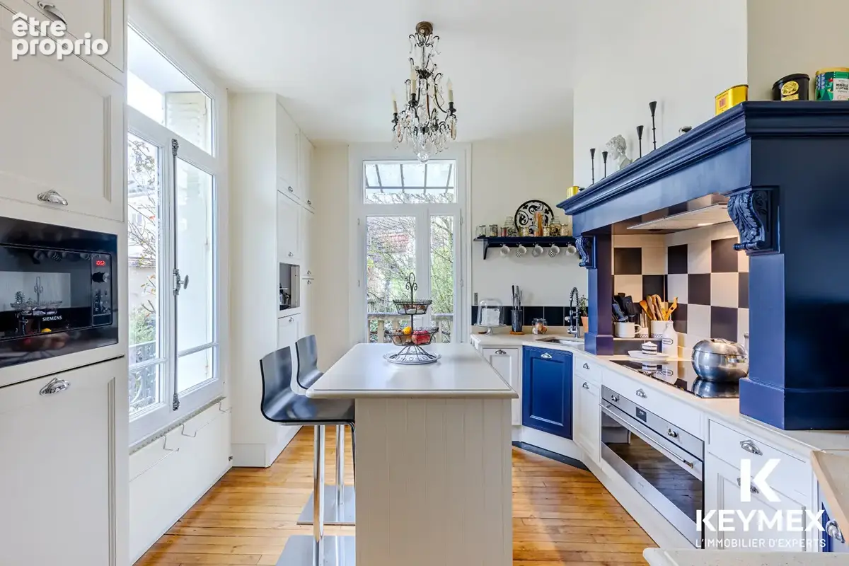 A10 mn d'Osny Pontoise ,d'Auvers sur Oise, maison à  Courcelles/Viosne 275 M² Utile,11piéces,9 chambres,garage ,sur terrain de 6 - photo 8