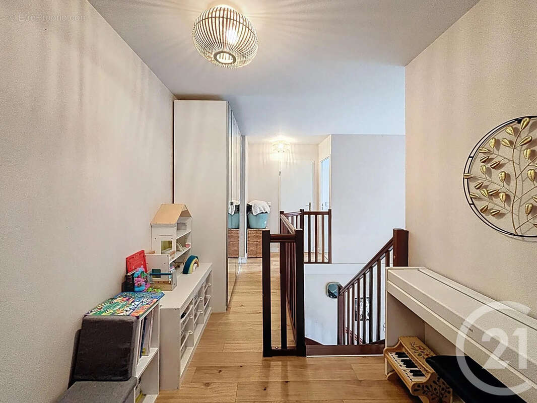 Appartement à MOISSY-CRAMAYEL