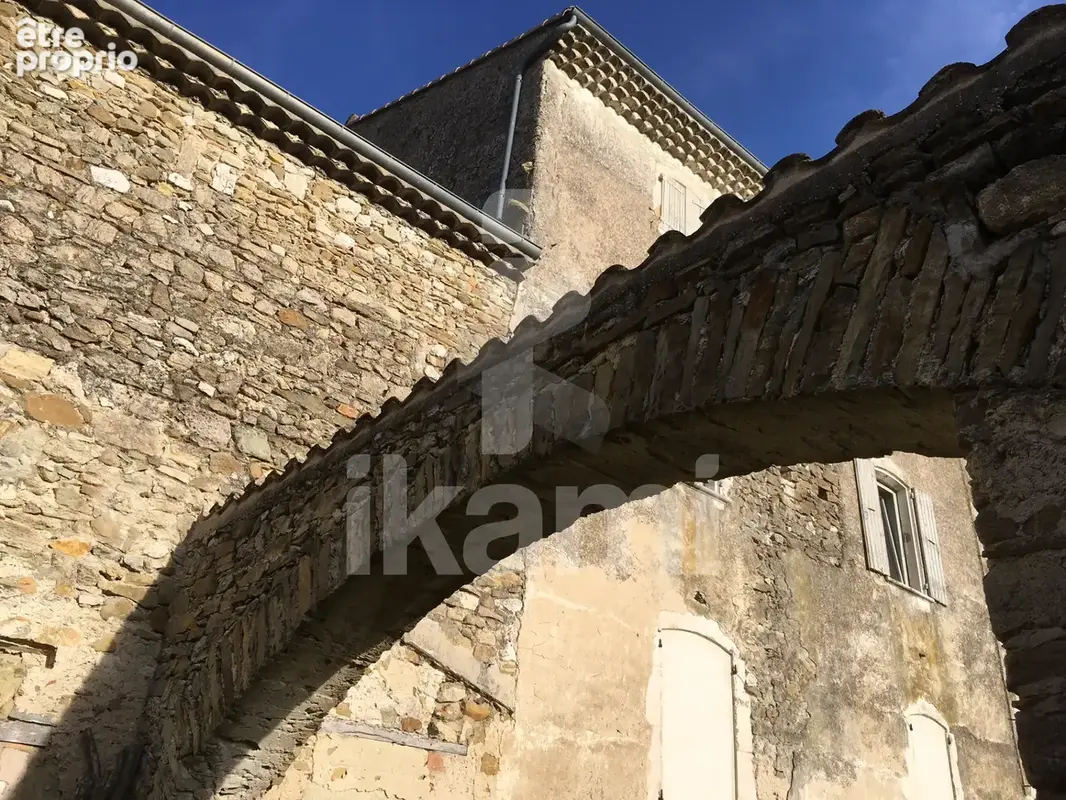 Bâtisse du XVIIIe siècle avec dépendances   Vallée de la Drôme - photo 19