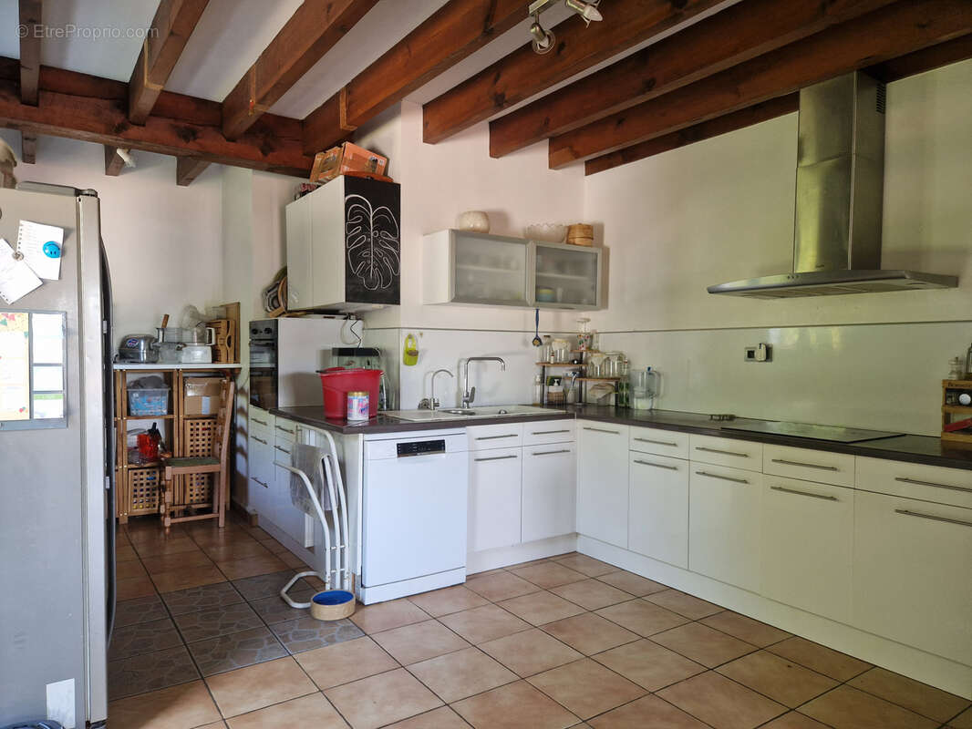 ASCAIN - Charmante maison avec vue sur les Pyrénées - 6 chambres - photo 9