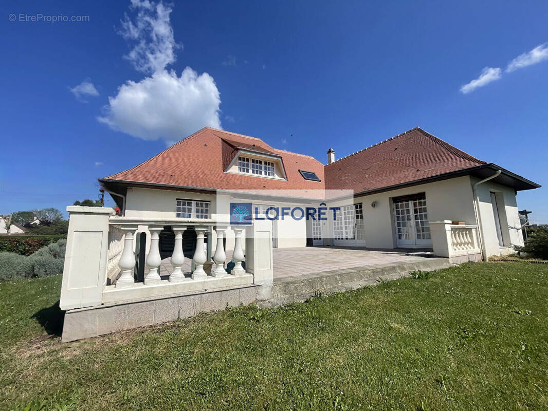 Maison à TOURVILLE-SUR-ODON