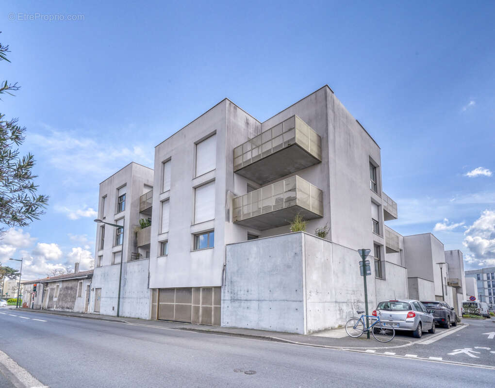 Appartement à BEGLES