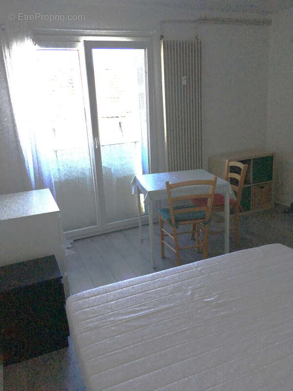 Apprtement T 1 centre ville de périgueux - photo 5