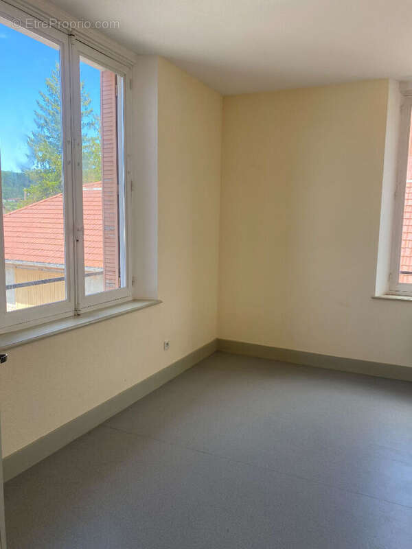 Appartement à CHAMPAGNOLE