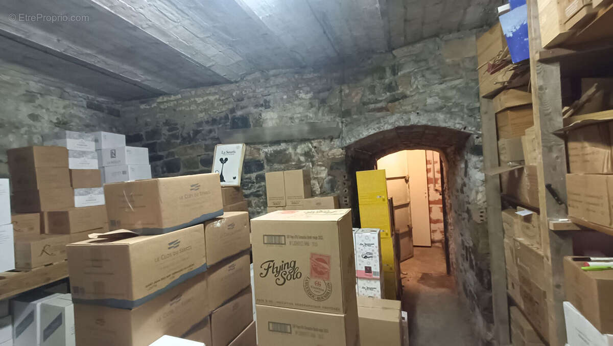 Fonds de commerce caviste et vente de produits locaux - photo 4