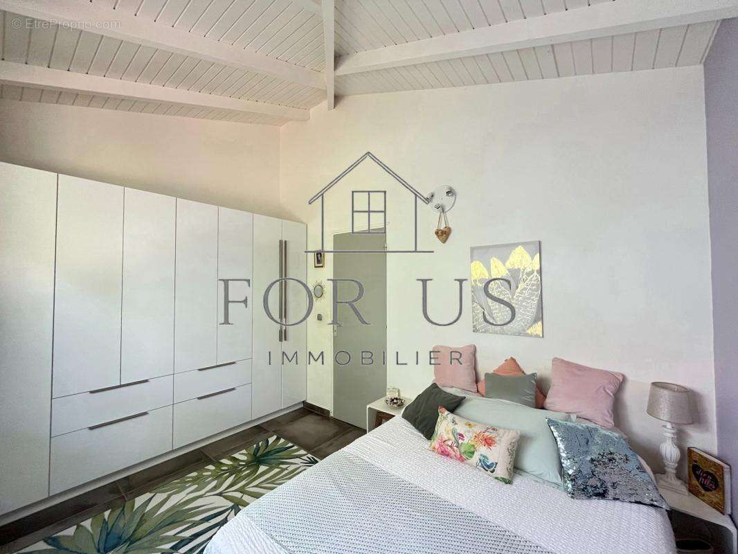 Maison à SAINTE-ANNE