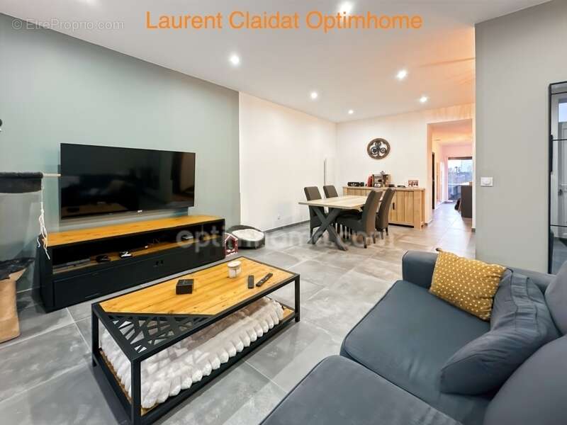 Maison à SAINT-QUENTIN