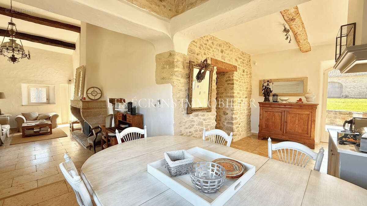 Photo 5 - Maison à BONNIEUX