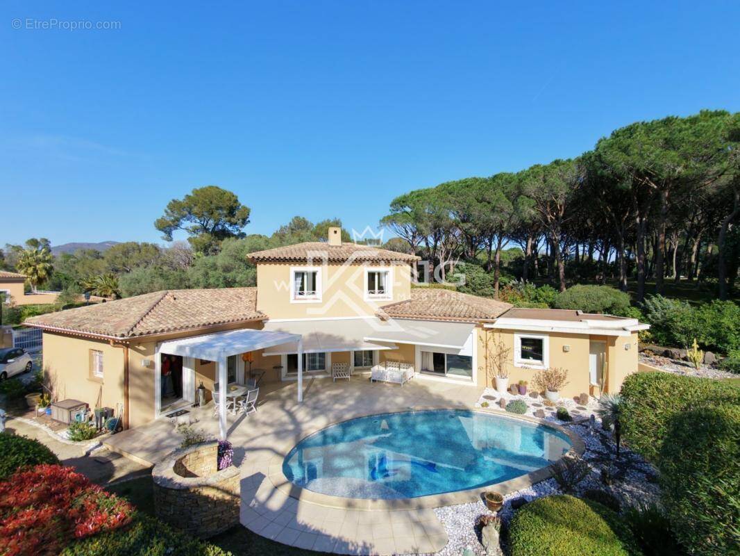 Maison à SAINT-RAPHAEL