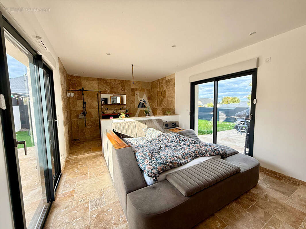 Maison à CHATEAU-GONTIER