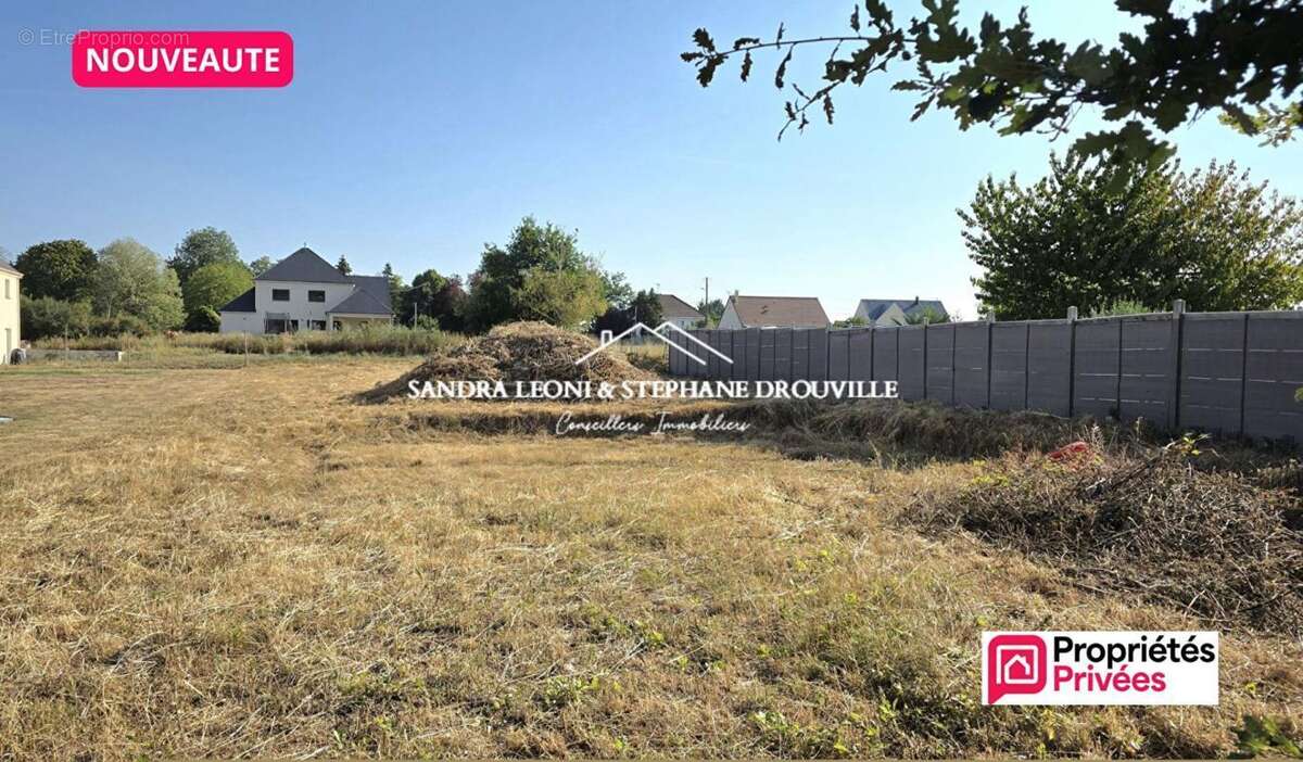 Proche maintenon joli terrain a batir viabilise de 985 m2 - photo 2