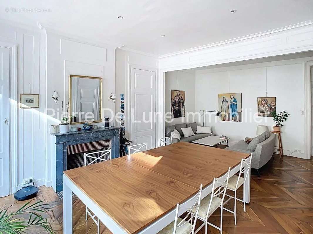 Appartement à LYON-1E
