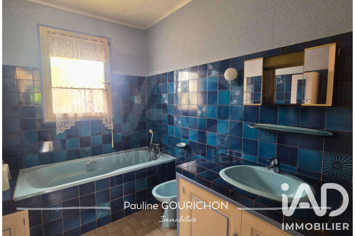 Maison 135 m² à Juillan  - photo 8