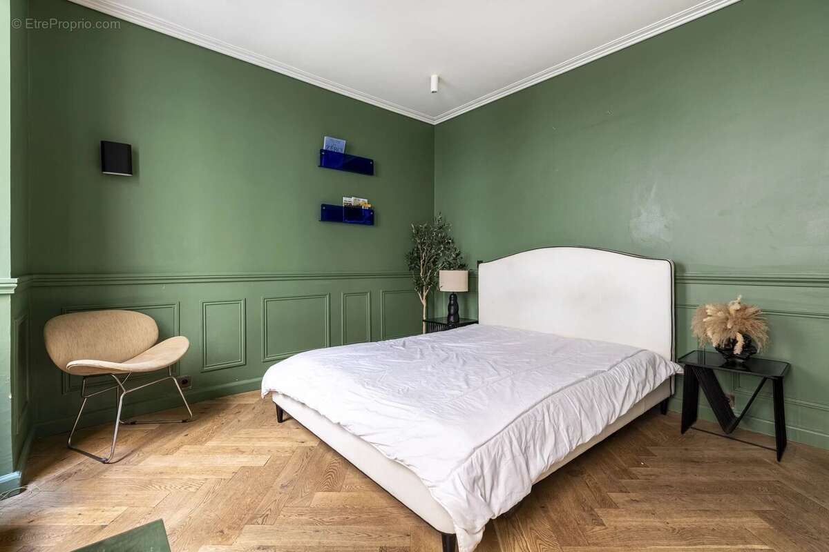 Île Saint Louis - Studio de 17 m² sur cour arborée - photo 2