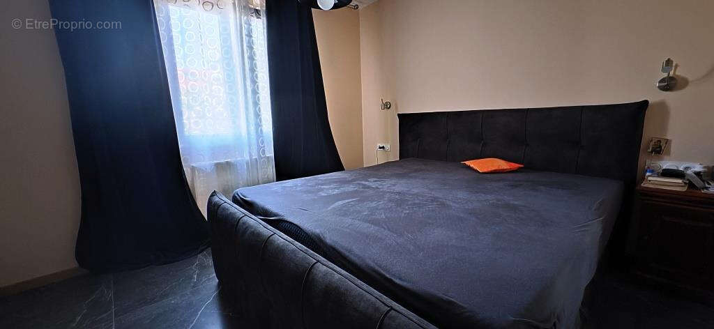 Maison à SAINT-GERMAIN-DES-FOSSES