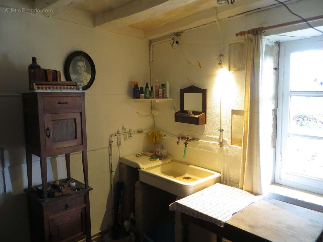 Maison 55 m² à Heugnes  - photo 2