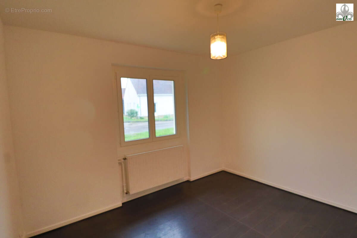 Maison 158 m² à La Villeneuve  - photo 6