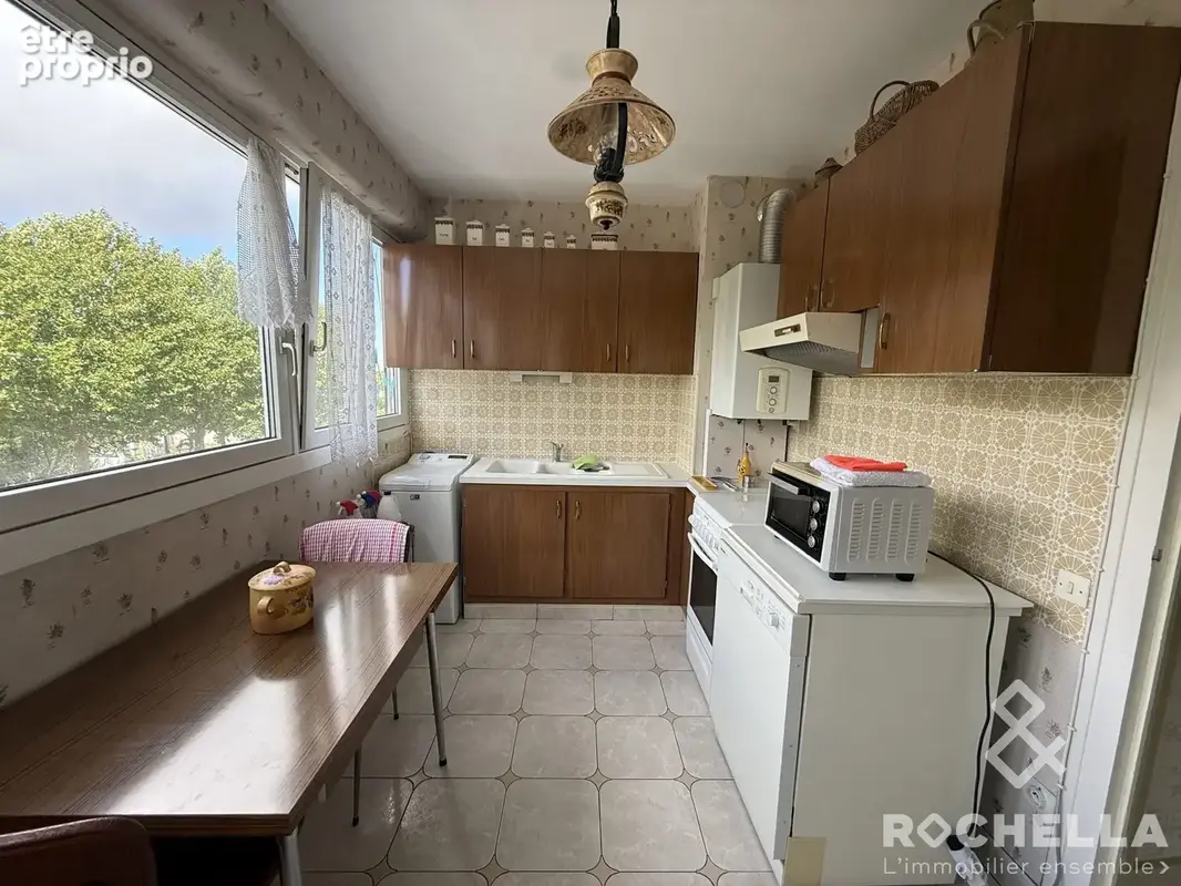 Appartement 3 pièces 73 m² à vendre à La Rochelle (17000) - photo 4