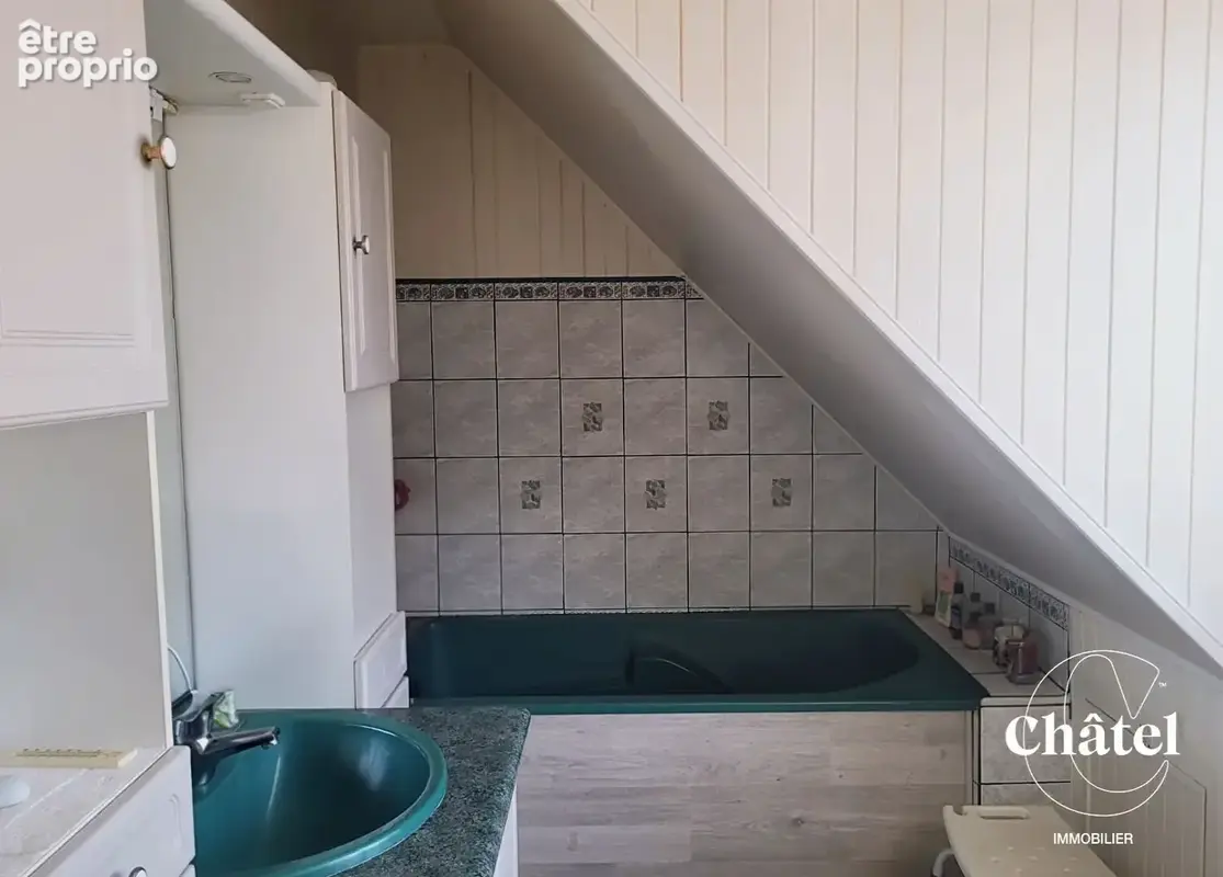 Maison individuelle 3 ch- sous sol- , jardin arboré, terrasse -commerces, écoles , collège, gare - photo 10