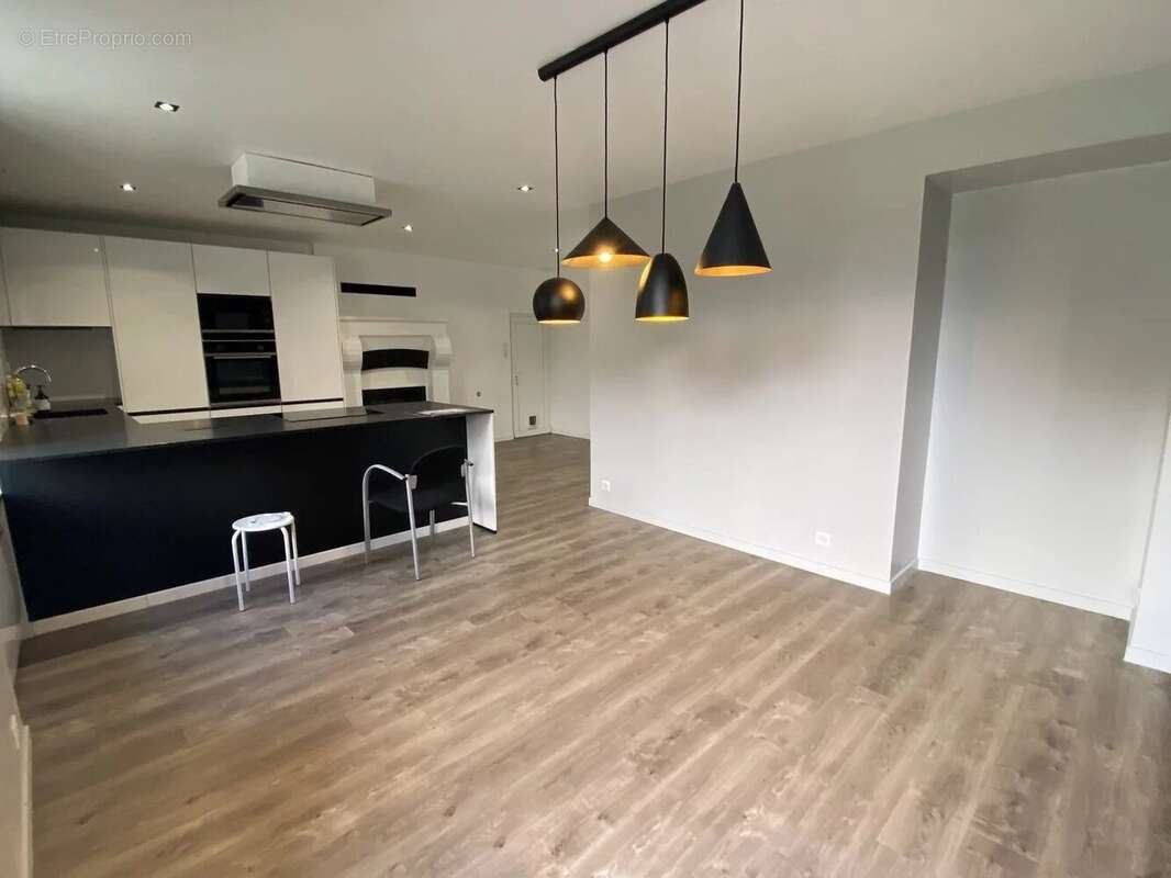 Maison à PLOUER-SUR-RANCE