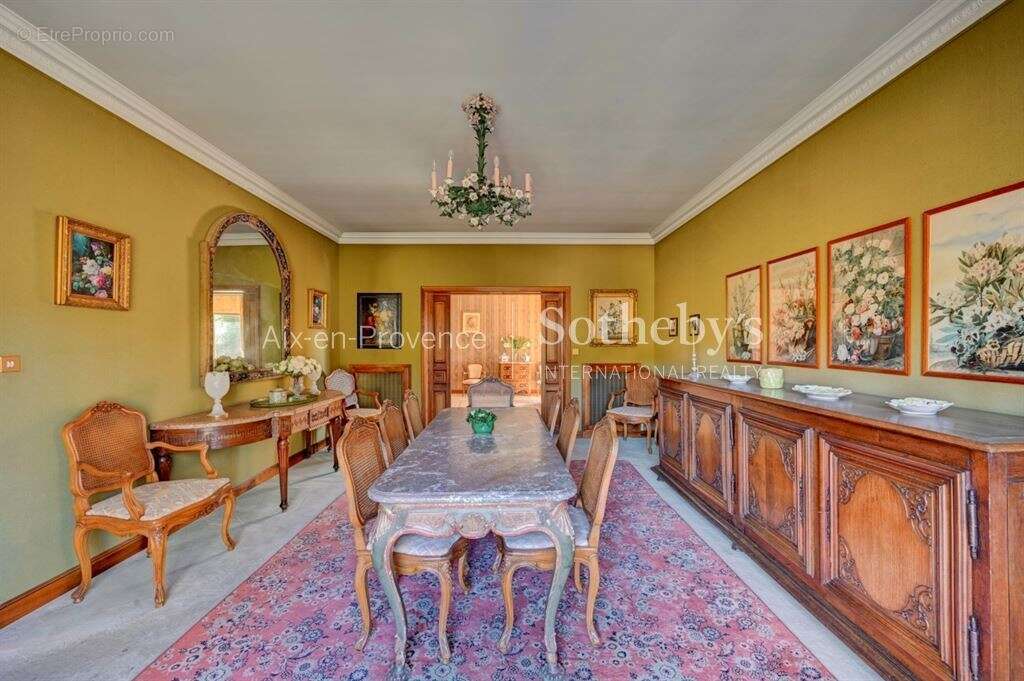 Maison à AIX-EN-PROVENCE
