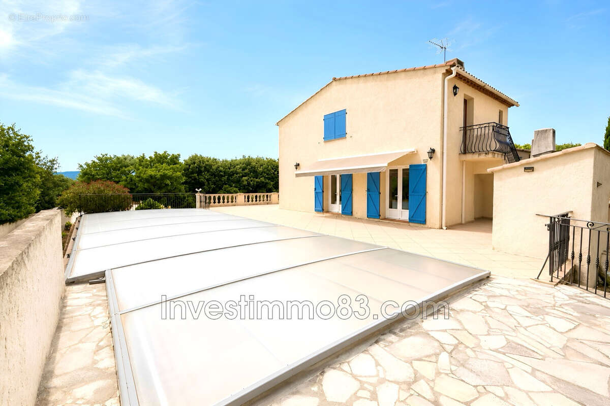 Maison 170 m² à Saint-Maximin-La-Sainte-Baume  - photo 7