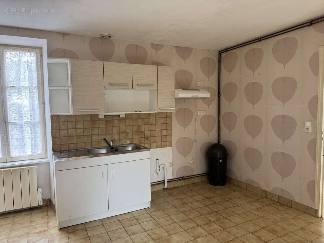 Maison à JANZE