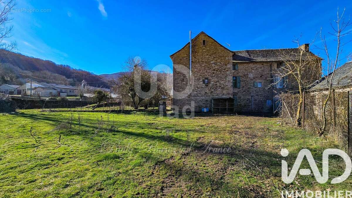 Photo 8 - Maison à SEVERAC-LE-CHATEAU