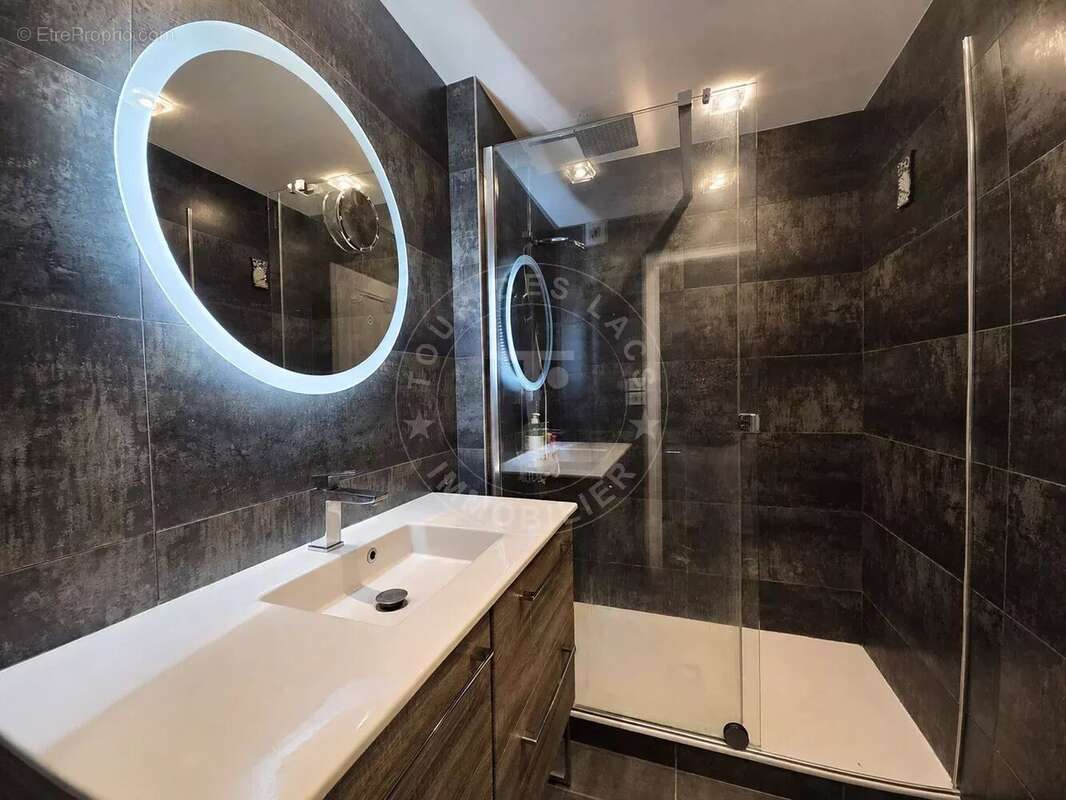 A vendre - Beau T3 de 79 m2 à Annecy - photo 6