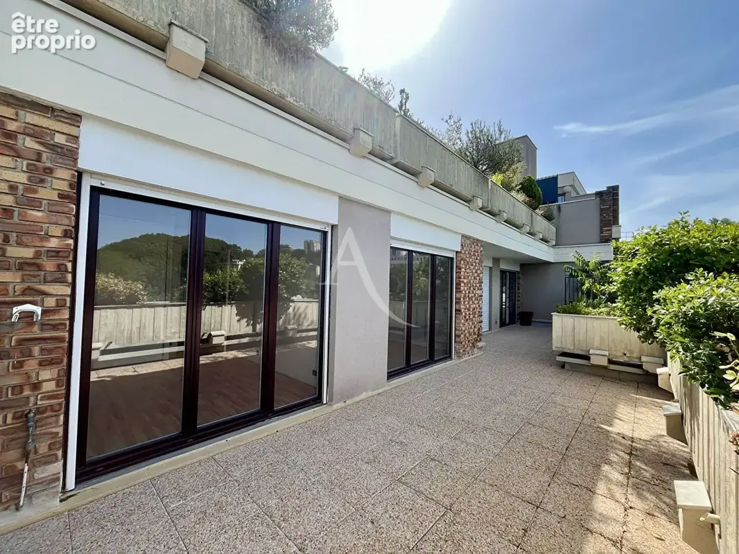 A VENDRE - Appartement 3 pièces avec terrasse - photo 5
