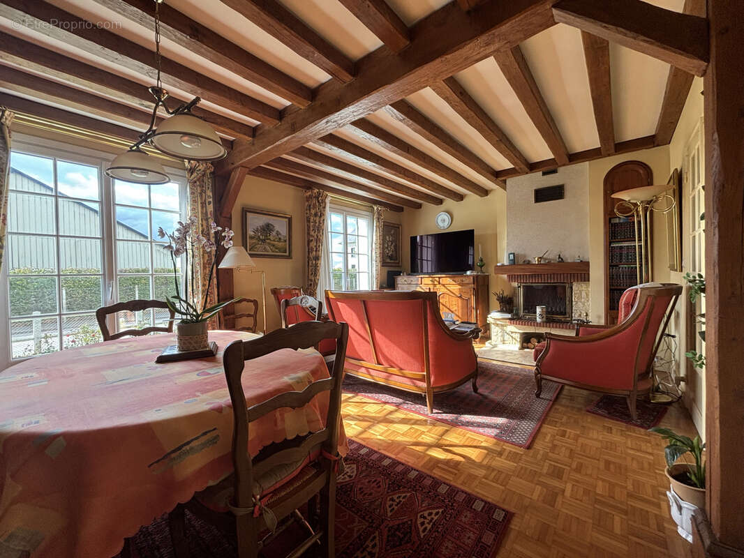 Maison à LE VIEIL-EVREUX