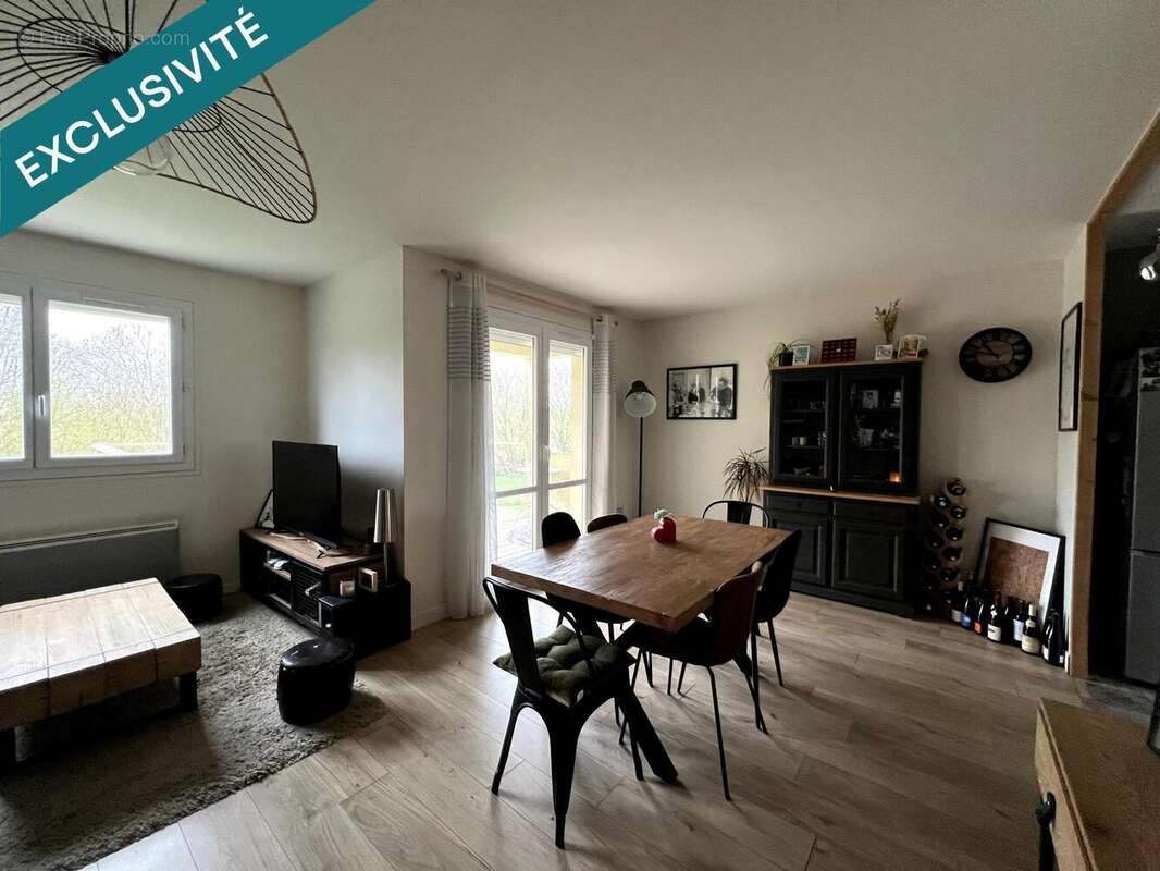 Photo 3 - Maison à DANGE-SAINT-ROMAIN