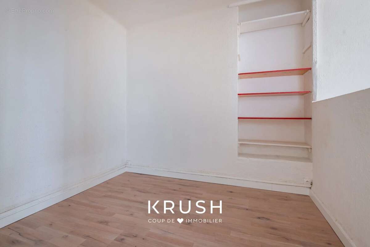 Appartement à MARSEILLE-7E