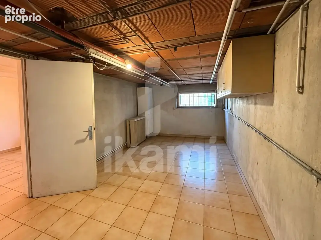 Communay   maison familiale avec jardin, garage, sous-sol aménagé et combles aménageables - photo 6