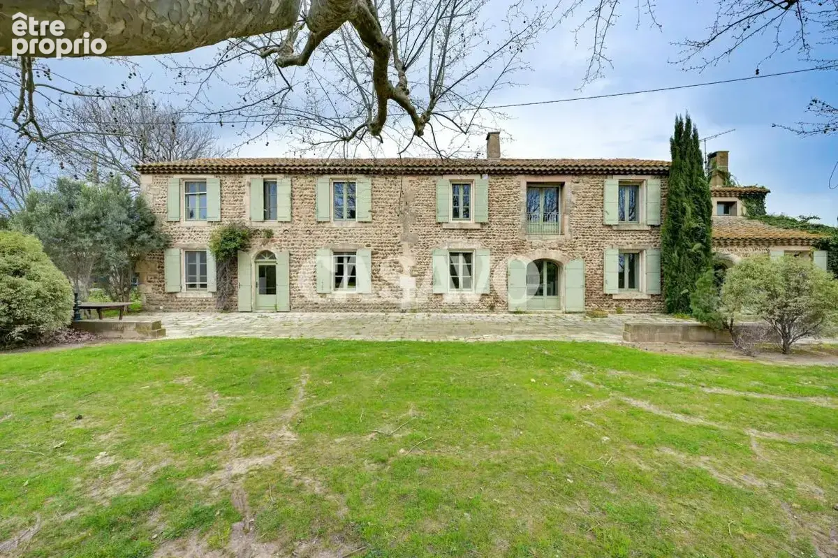 Vente Maison 8 pièces de 435m² - 13310 Saint-Martin-de-Crau - photo 26